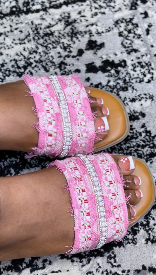 THE JLS 02 SLIPPERS